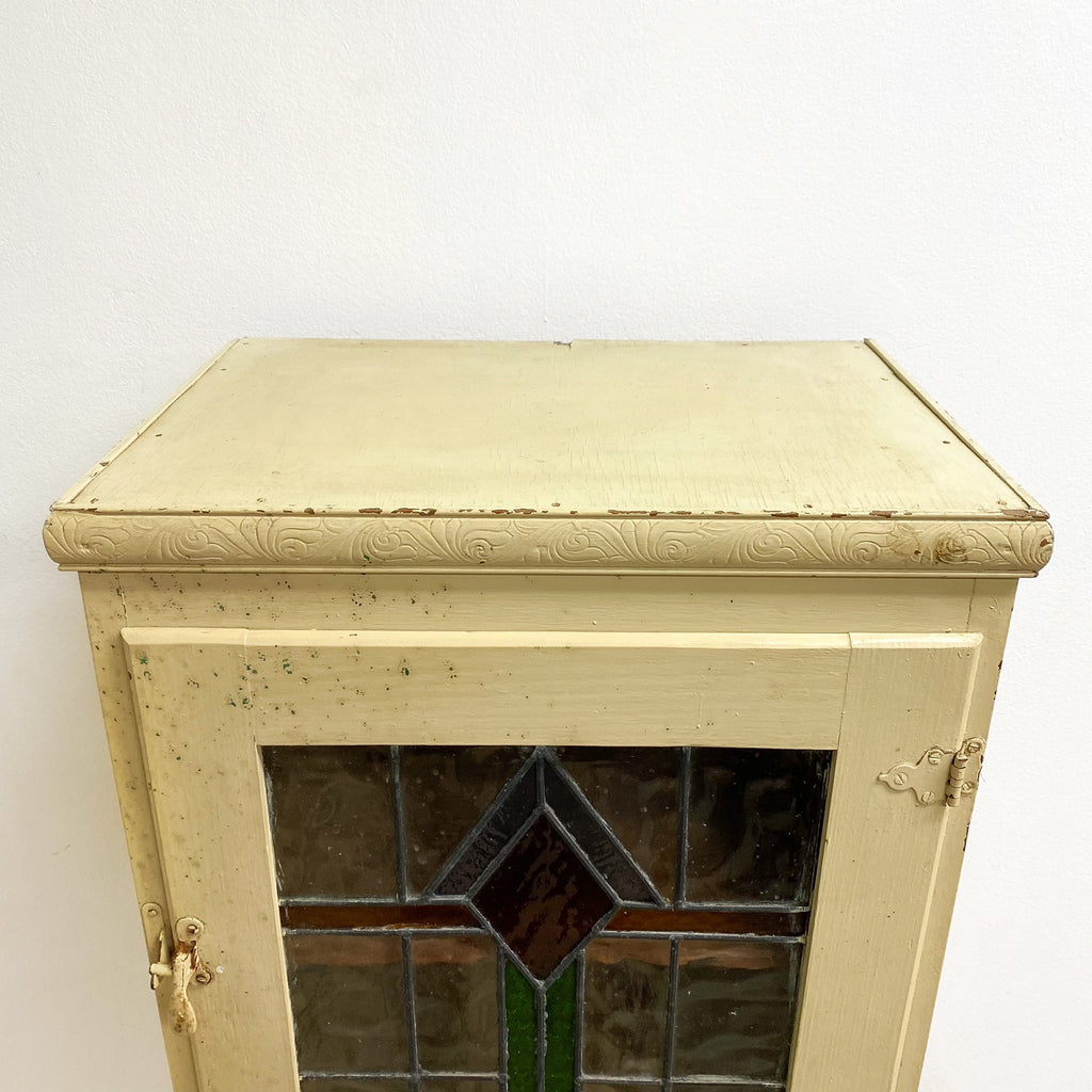 1930's Kitchen Vintage Dresser With Leadlight