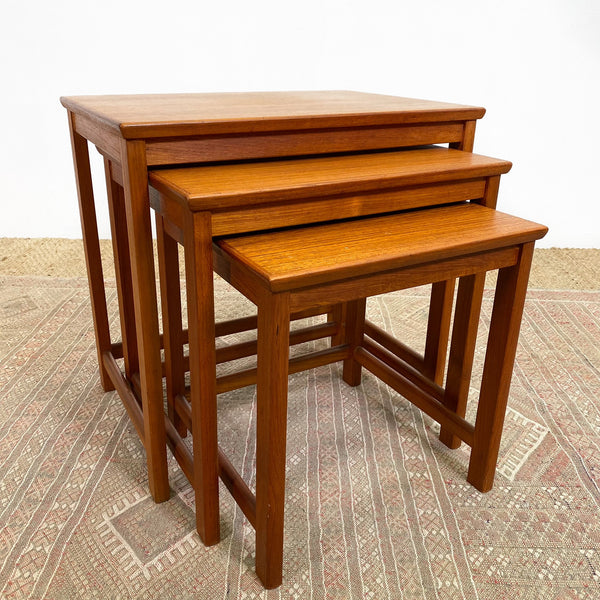 Mid Century Parker Nesting Side Tables