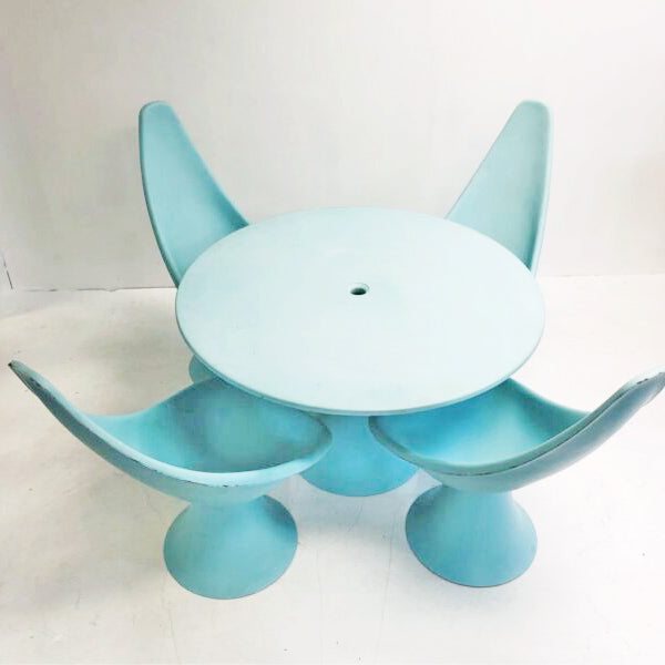 Retro 1960’s Outdoor Fibreglass Dining Suite Table and Chairs