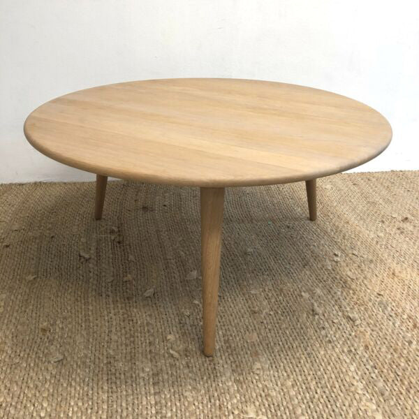 Stunning Danish Round Coffee Table By Hans Wegner