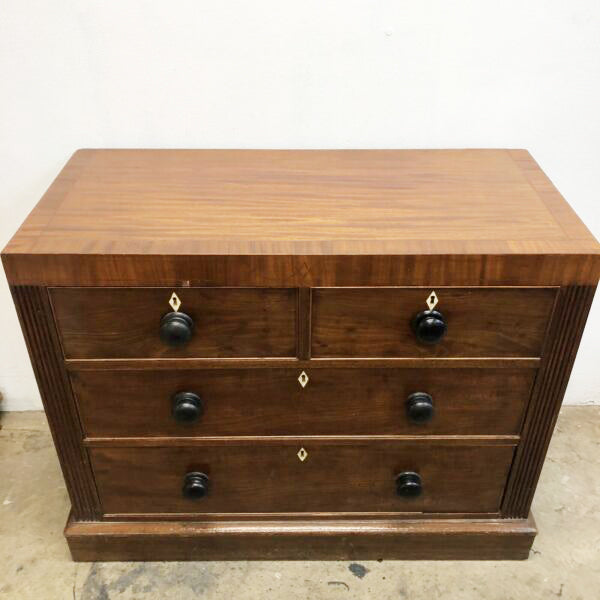 Superb Georgian Antique Chest of Drawers