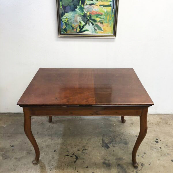 Beautiful Vintage Cedar & Mahogany Extension Dining Table
